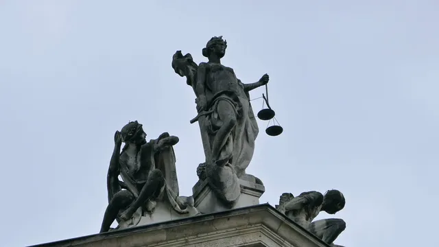 Book Cover: Justice Part 1: The Misty Sea